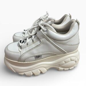 Buffalo London White Leather Chunky Platform Sneakers Low Top Size EU 37 US 6.5